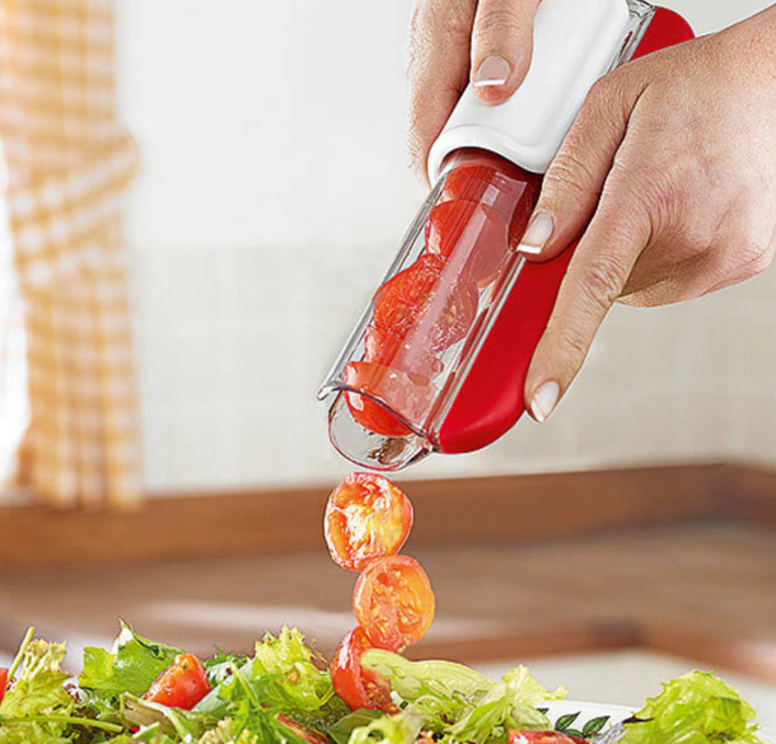 Ergonomische fruit- & groentesnijder; handig hulpmiddel om snel en veilig fruit & groenten te verwerken.