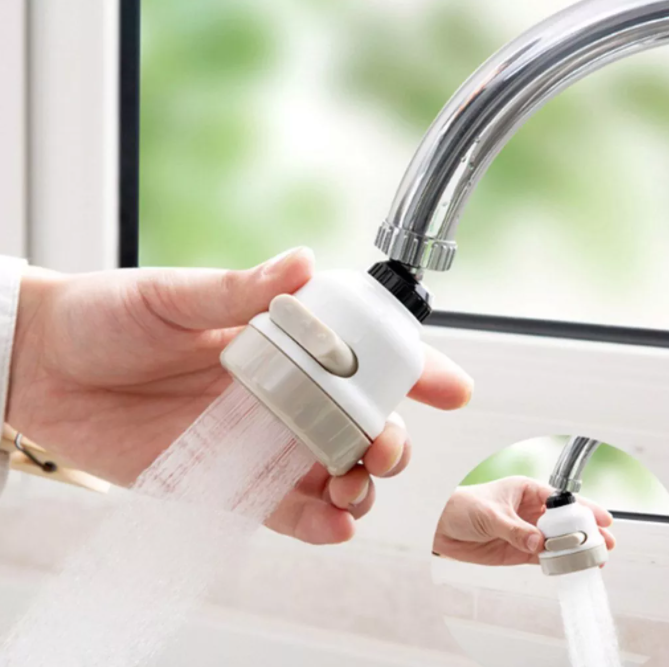 Flexibele waterkraan met 360 graden draai voor universeel gebruik in keuken en badkamer, waterbesparend.