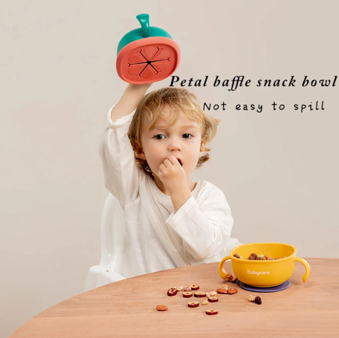 PP/silicone baby eetkom met krachtige zuignap en rietje, voorkomt morsen tijdens het eten.