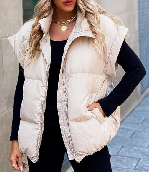 Dames oversized bodywarmer voor stijlvolle laagjes. Comfortabel, mouwloos puffer vest; perfecte wintermode voor vrouwen.