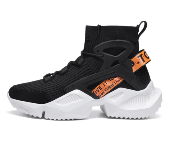 Ademende zwarte heren sneakers met modern design, ideaal voor comfort en stijl de hele dag.