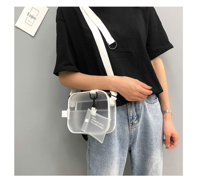 Stijlvolle transparante PVC festivaltas voor dames, praktisch en gemakkelijk schoon te maken.