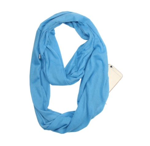 Modieuze polyester infinity sjaal voor dames, warm en zacht, met praktische zak voor kleine spullen.