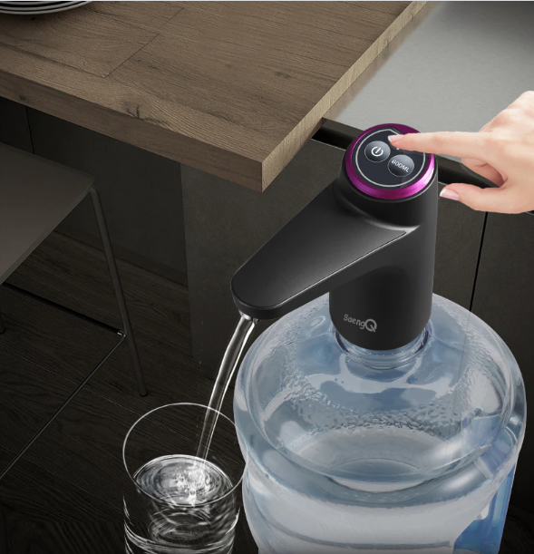 Hygiënische automatische waterdispenser voor snel en moeiteloos water tappen. Geschikt voor diverse flessen.