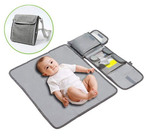 Draagbaar baby verschoningskussen voor luierwissel onderweg. Compact, hygiënisch en comfortabel voor je kleintje.