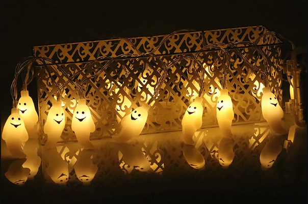 Decoratief Halloween lichtsnoer met LED verlichting. Creëert een unieke, spookachtige sfeer.