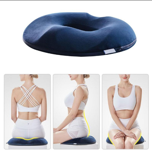 Comfortabel orthopedisch zitkussen met traagschuim, universeel inzetbaar voor rugsteun en zitcomfort.