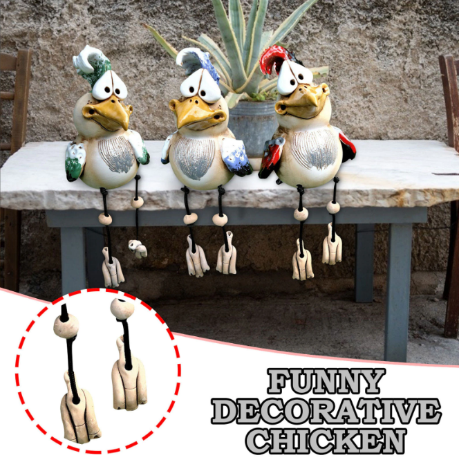 Gedetailleerde keramiek kip decoratie, duurzame en sfeervolle tuindecoratie.