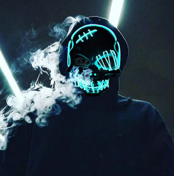 Opvallend Vendetta feestmasker met LED lichteffecten, perfect voor themafeesten en uitgaansavonden.