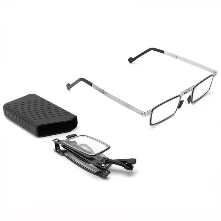 Close-up van de zilveren, opvouwbare leesbril; toont helder zicht lenzen en compact scharnierdesign.