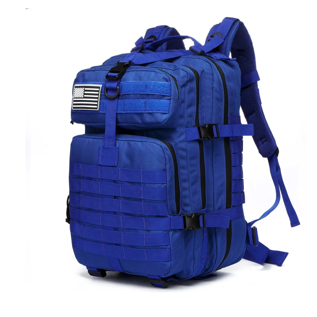 Comfortabele 30L tactische rugzak voor lange wandelingen en survival trainingen.
