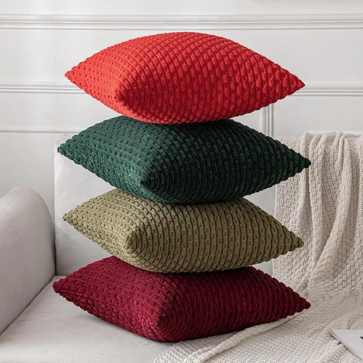 Zachte ribfluweel textuur kussenhoes, comfortabele interieur decoratie voor je kussen.