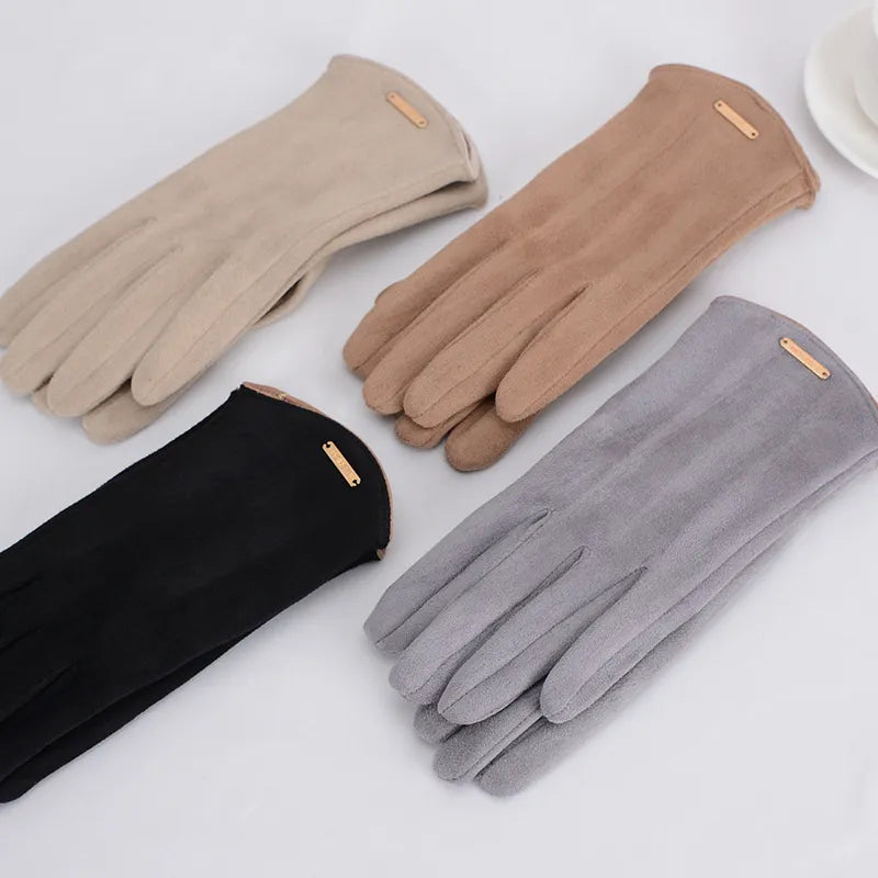 Modieuze dames winterhandschoenen van suède, een stijlvol accessoire voor elke outfit.