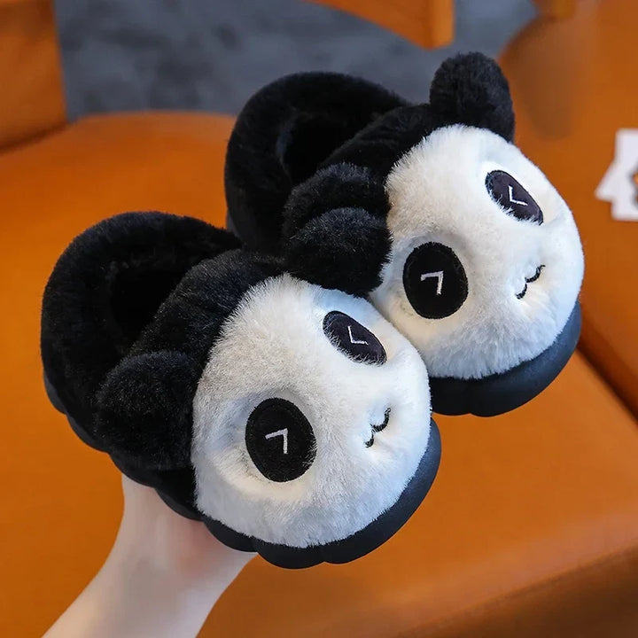 Warme gele Pickaguu pantoffels, perfecte comfortabele huisschoenen voor jongens en meisjes.