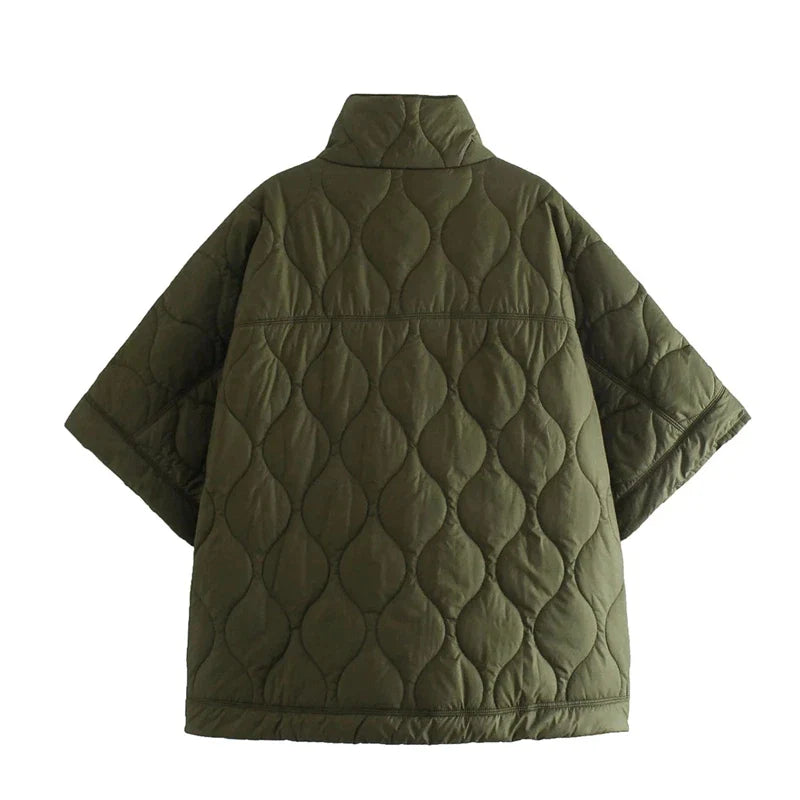 Comfortabele polyester dames bodywarmer, gewatteerd en ademend, perfect voor een sportieve of casual look.