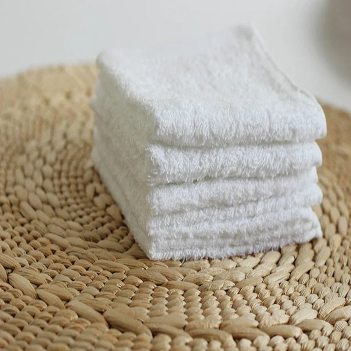 Hoogwaardige witte katoenen handdoeken (10 stuks) voor badkamer; extra zacht en super absorberend.