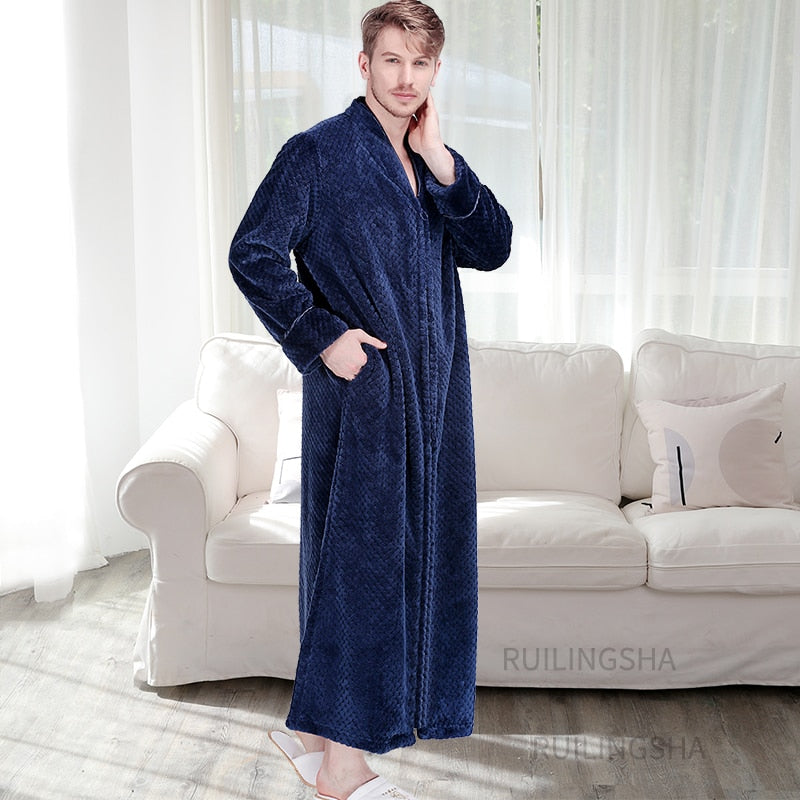 Zachte thermo badjas met rits, unisex model, ideaal als warmtegevende relaxkleding.