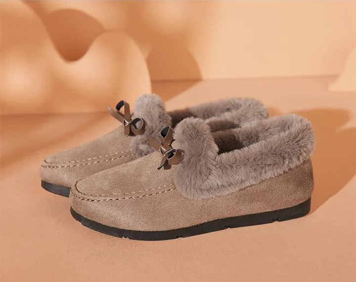 Grijze comfortabele dames sloffen, antislip en extra warm voor de winter.