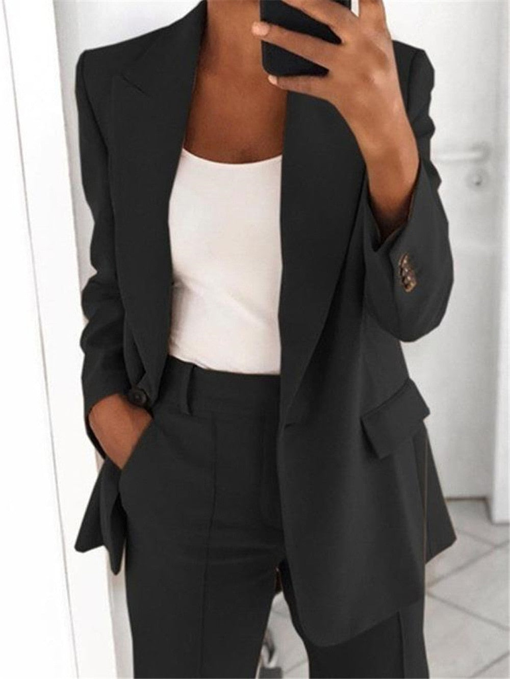 Trendy dames jasje, een elegante blazer die elke outfit chic maakt.