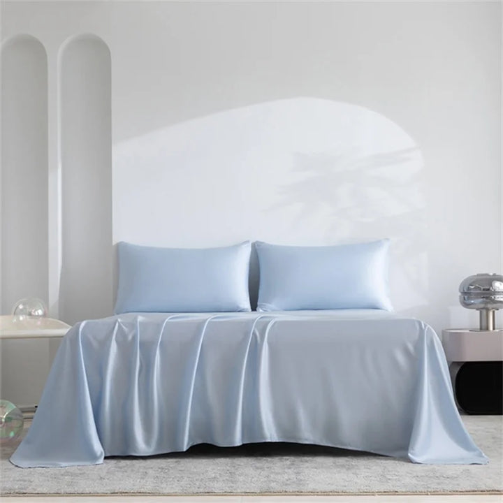 Modern, stijlvol zijdezacht laken; luxe beddengoed dat past bij elke huisdecoratie.