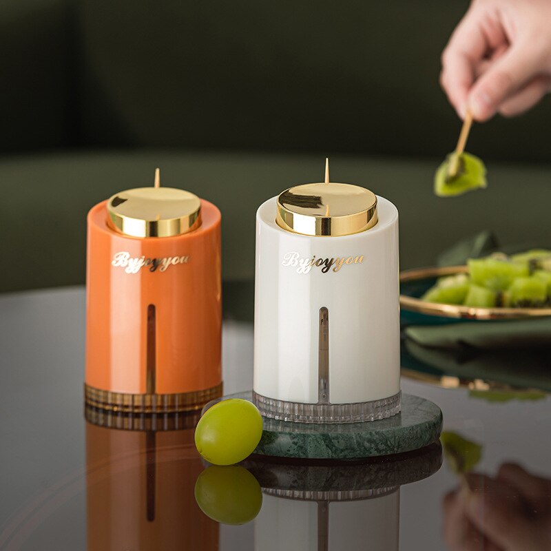 Handige pop-up tandenstokerhouder, ideaal tafelaccessoire voor eettafel en keuken; hygiënisch en compact.