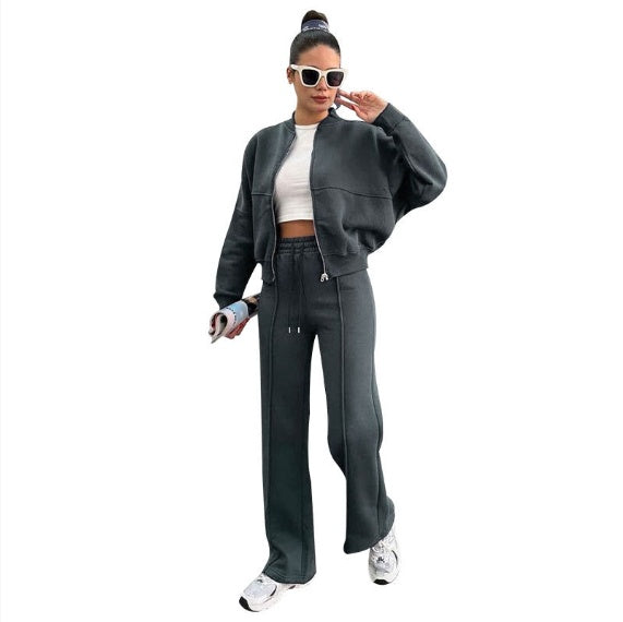 Dames tweedelige broekpak Evie, regular fit, rechte pijp. Comfortabele en elegante dameskleding set.
