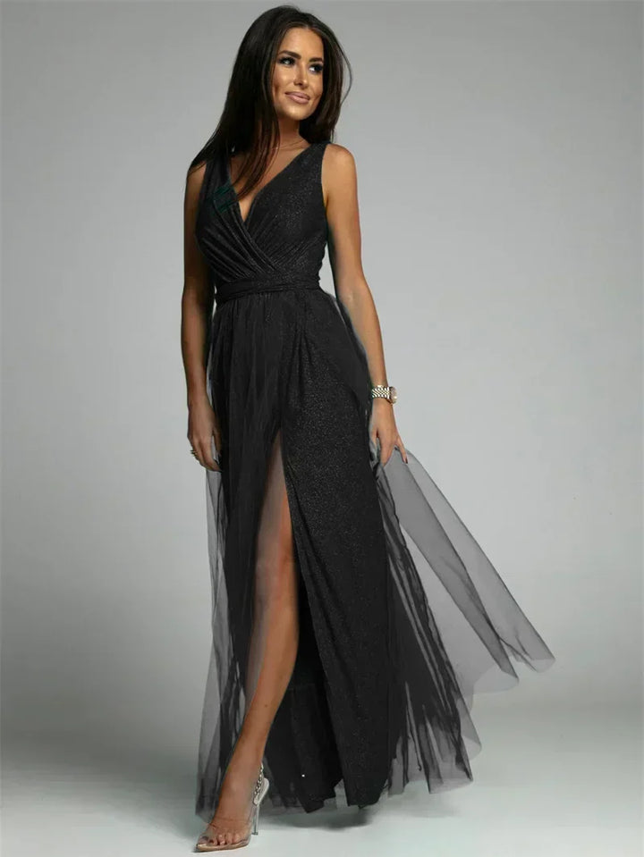 Feestelijke V-hals jurk voor dames, met chique split, ideaal als galajurk of avondkleding.
