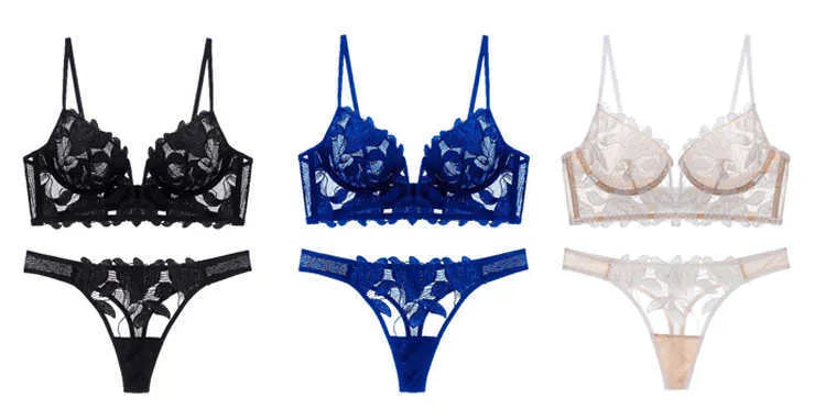 Chique dames ondergoed: Franse kanten bralette en bijpassende slip. Sexy diep V-hals design, perfecte kantenset.