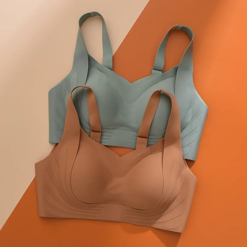 Vrouwelijke naadloze liftende bh, beugelloos en sexy, een essentieel lingerie item.