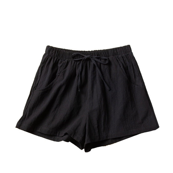Collectie kleurrijke Lindy dames shorts, stijlvolle zomerkleding voor elke smaak.