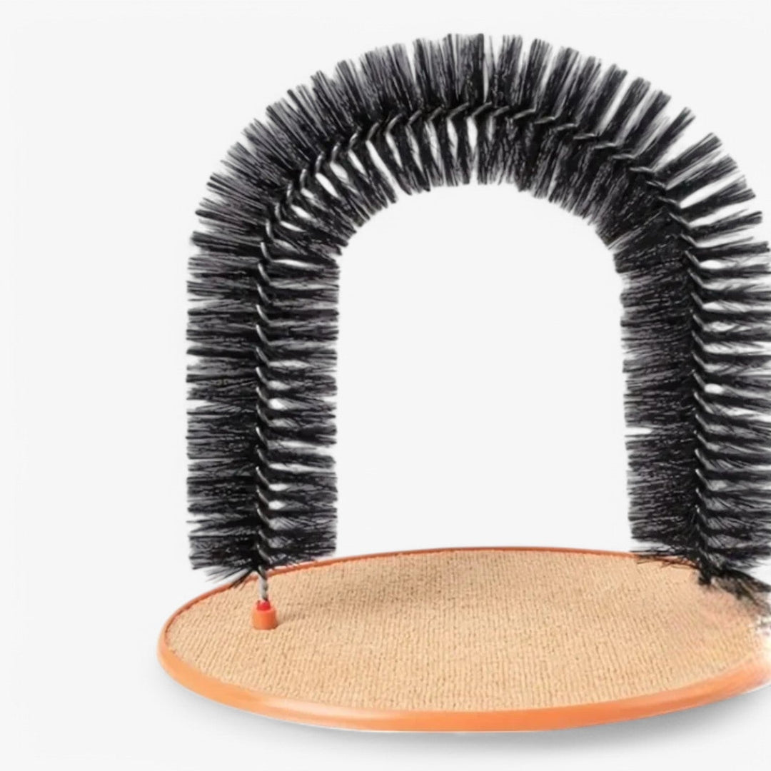 De Mira krab- en massageboog voor katten. Combinatie van krabpaal, massageborstel en interactief speelgoed voor zelfverzorging.