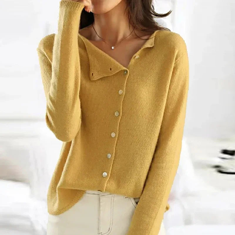 Gebreid damesvest voor zowel casual als chique looks, een comfortabele wintermode essential.