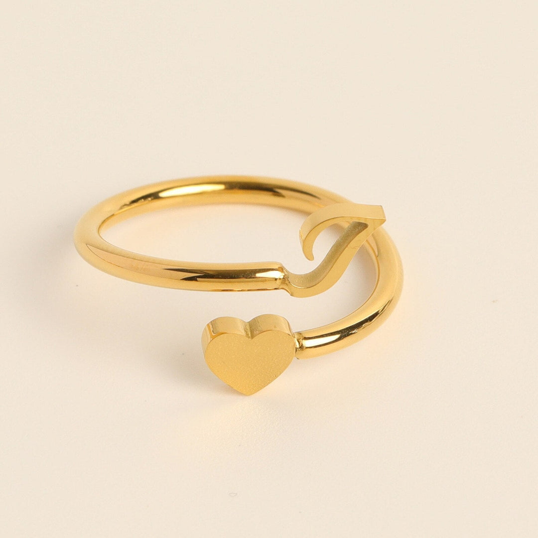 Dames letterring, goudkleurig hart design, gepersonaliseerd, ideaal als cadeau.
