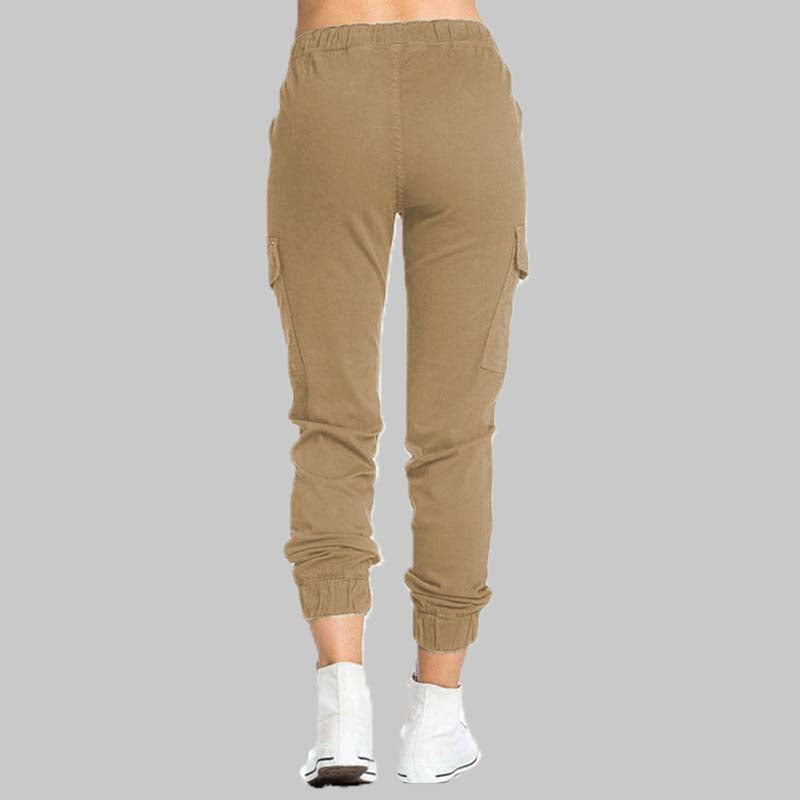 Nova dames cargo broek, de perfecte mix van comfort, stijl en veelzijdigheid.