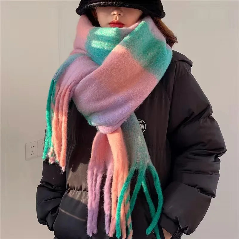 Gekleurde warme wollen sjaal dames; zacht, chic, ideaal als winter cadeau.