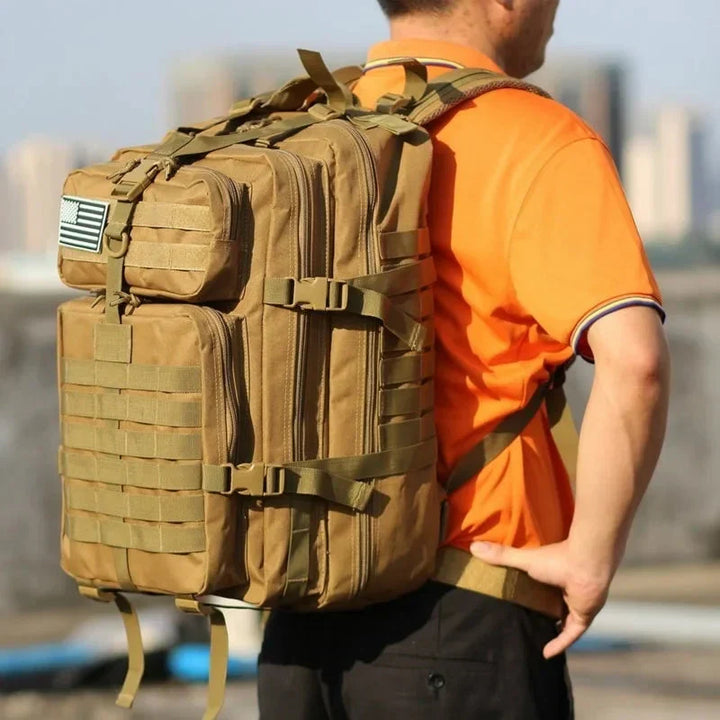 Unisex waterdichte rugzak, perfect voor outdoor activiteiten, wandelen & reizen. Duurzaam daypack.