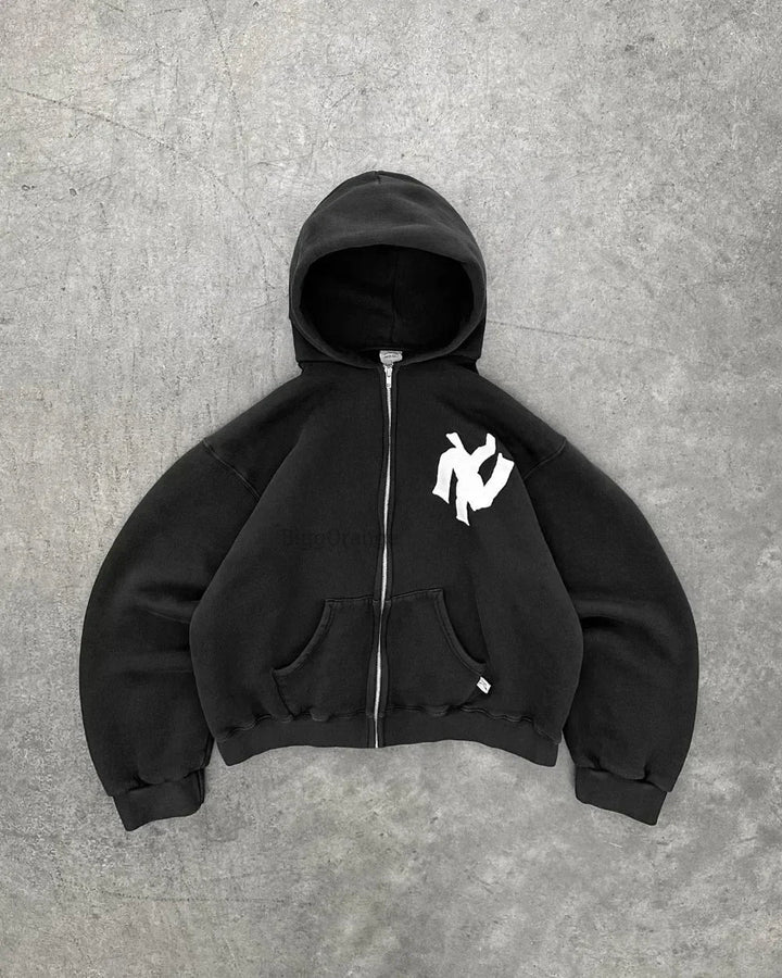Modieus unisex hoodie en vest, combineert comfort met expressieve stijl voor elke gelegenheid.