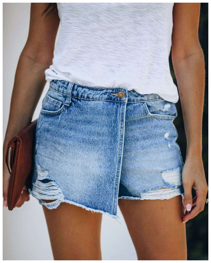Veelzijdige dames skort, een modieuze broek-rok die comfort en een zomerse stijl biedt.