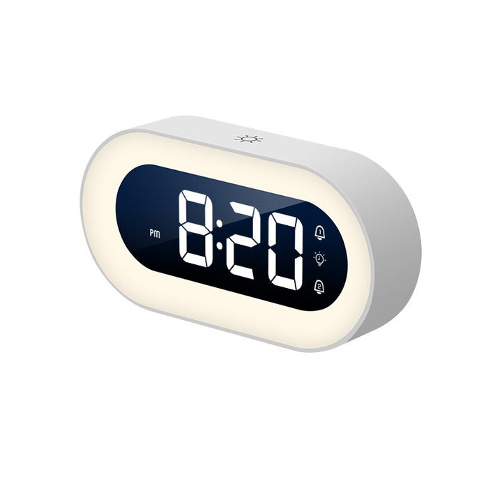 Stijlvolle digitale wekker van ABS met helder LED display, nachtlampje en diverse wekgeluiden voor een frisse start.