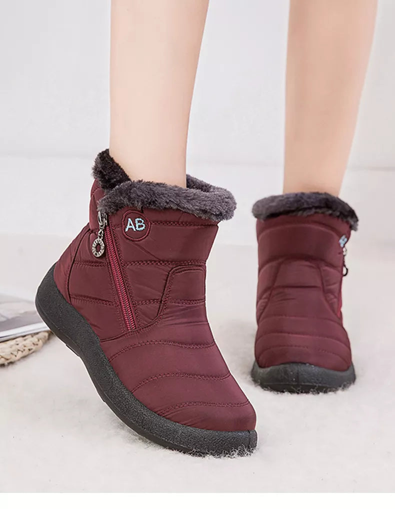 Comfortabele dames snowboots, waterdicht, warm en met grip voor besneeuwde ondergronden.