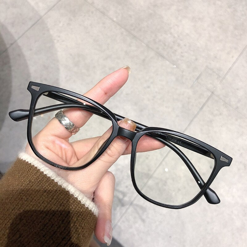Digitale vermoeidheid verminderen met deze blauwlichtfilter computerbril, perfecte oogbescherming.