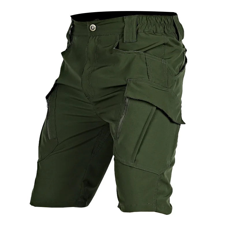 Functionele tactische cargo shorts voor mannen, met stevige riem en praktische zakken voor benodigdheden.