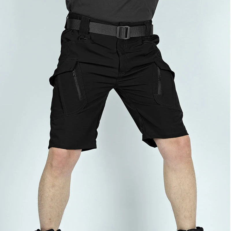 Ademende heren cargo short voor comfort tijdens warme zomerdagen, ideaal voor wandelen of dagelijks gebruik.