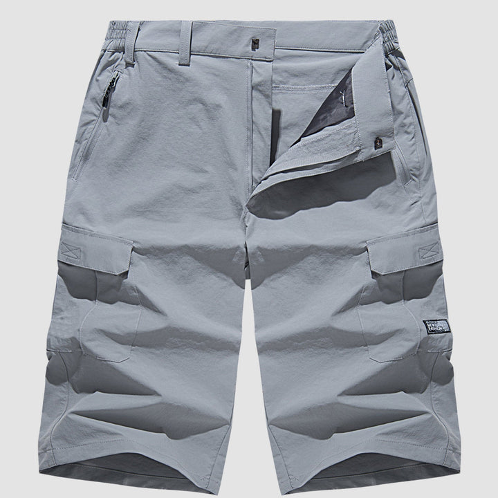 Duurzame mannen cargo shorts als buitenkleding, sneldrogend met ruime zakken voor actieve zomer.