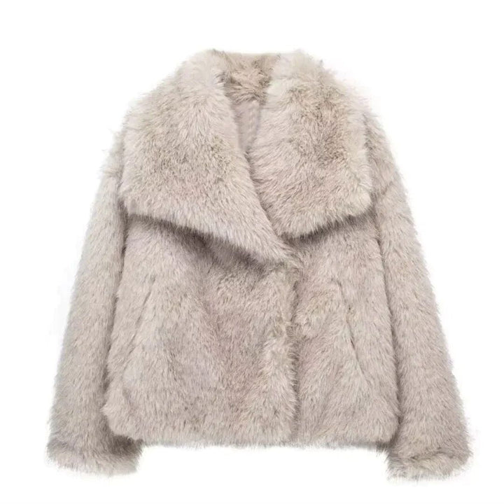 Luxe dames winterjas met elegant design, warm en stijlvol, ideaal voor koude dagen.