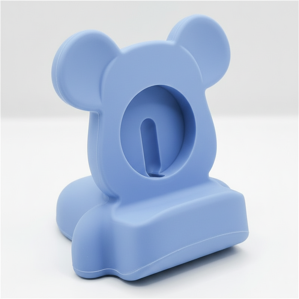 Comfortabele en veilige BearStand siliconen standaard, perfect voor het opladen van je Apple Watch.
