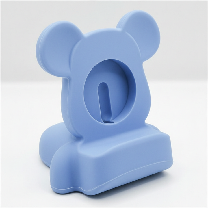 Comfortabele en veilige BearStand siliconen standaard, perfect voor het opladen van je Apple Watch.