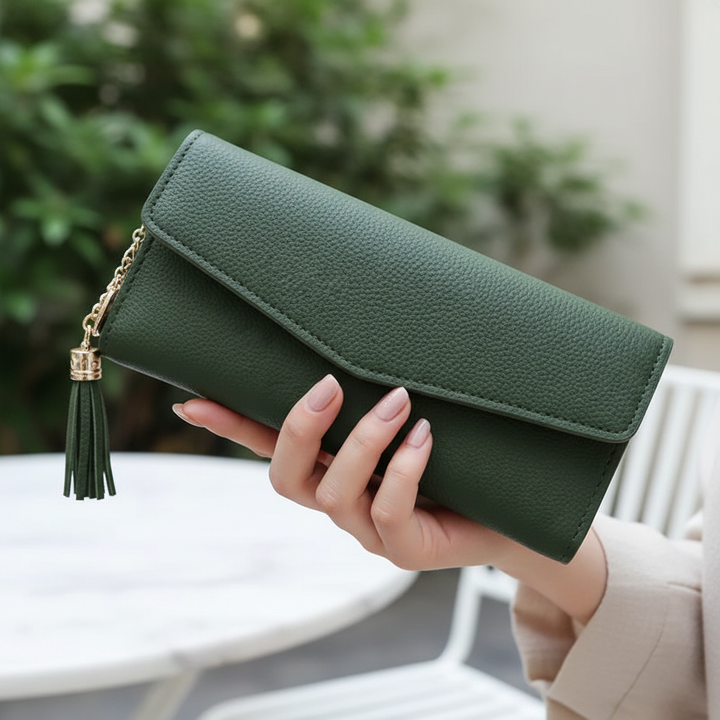 Elegante dames leren portemonnee, compact en zwart, ideaal voor handtasje en dagelijks gebruik.