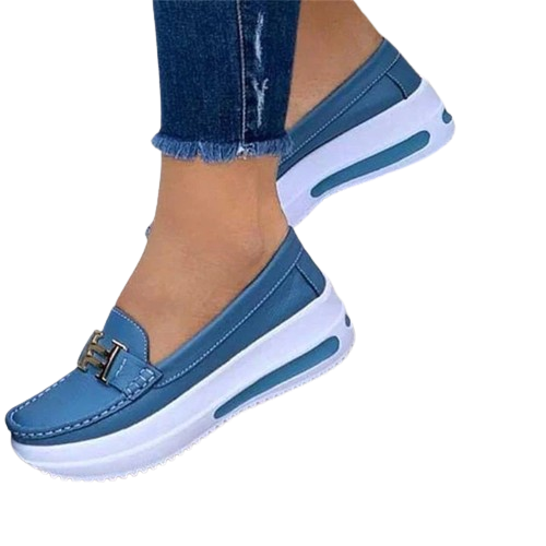 Moderne dames orthopedische platform sneakers. Comfortabel en schokdempend, perfect voor een stijlvolle damesmode look.