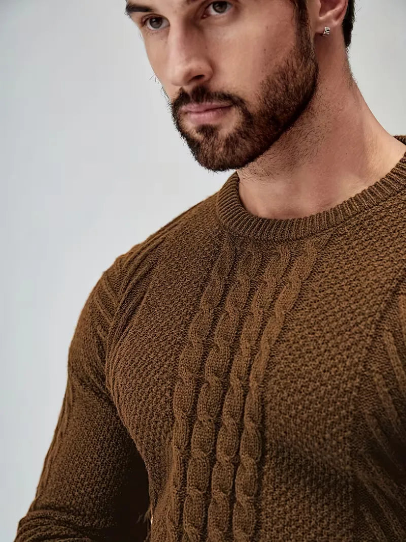 Comfortabele slim fit heren trui met ronde hals en chic kabelpatroon. Perfect voor mannen.